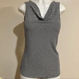 White House Back Market Woman’s Tops